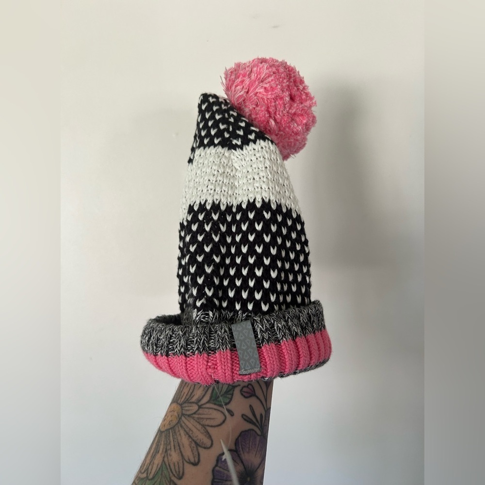 NWT Ivivva Breathe And Reflect Toque - Picture 2 of 6